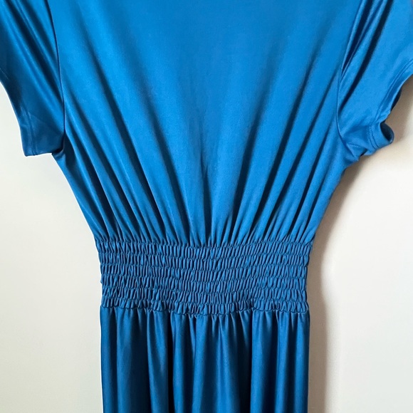 Floor length gorgeous blue Koh Koh gown - Picture 4 of 6